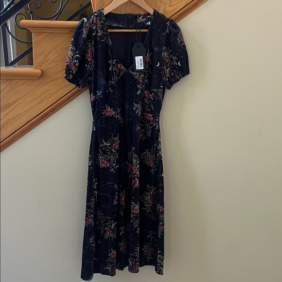 Disturbia Cleome Black Floral Spiderweb Midi Dress Size 6 - Picture 4 of 14